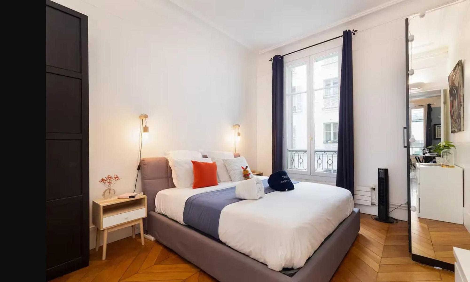 Moderne A Pres Des Champs-elysees Appartamento